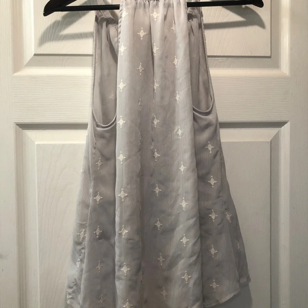 BKE tank top gray Aztec Embroidered western‎ boho small (15) - Picture 2 of 4